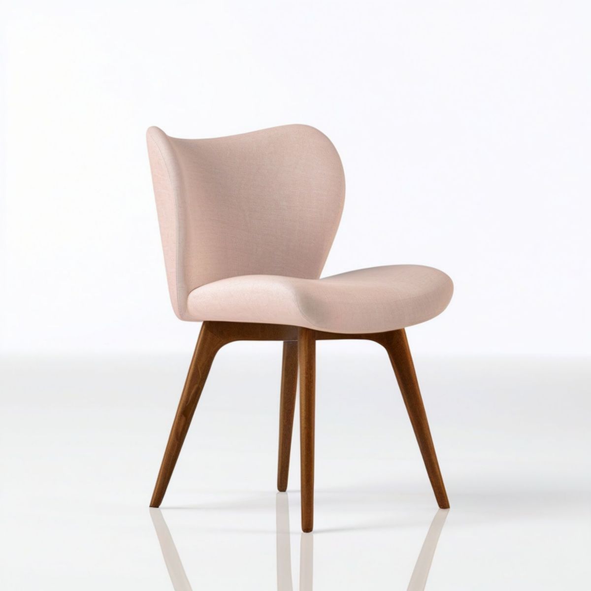Gepolsterter Stuhl in Rosa mit braunen Massivholzbeinen, 50 x 57 x 82 cm